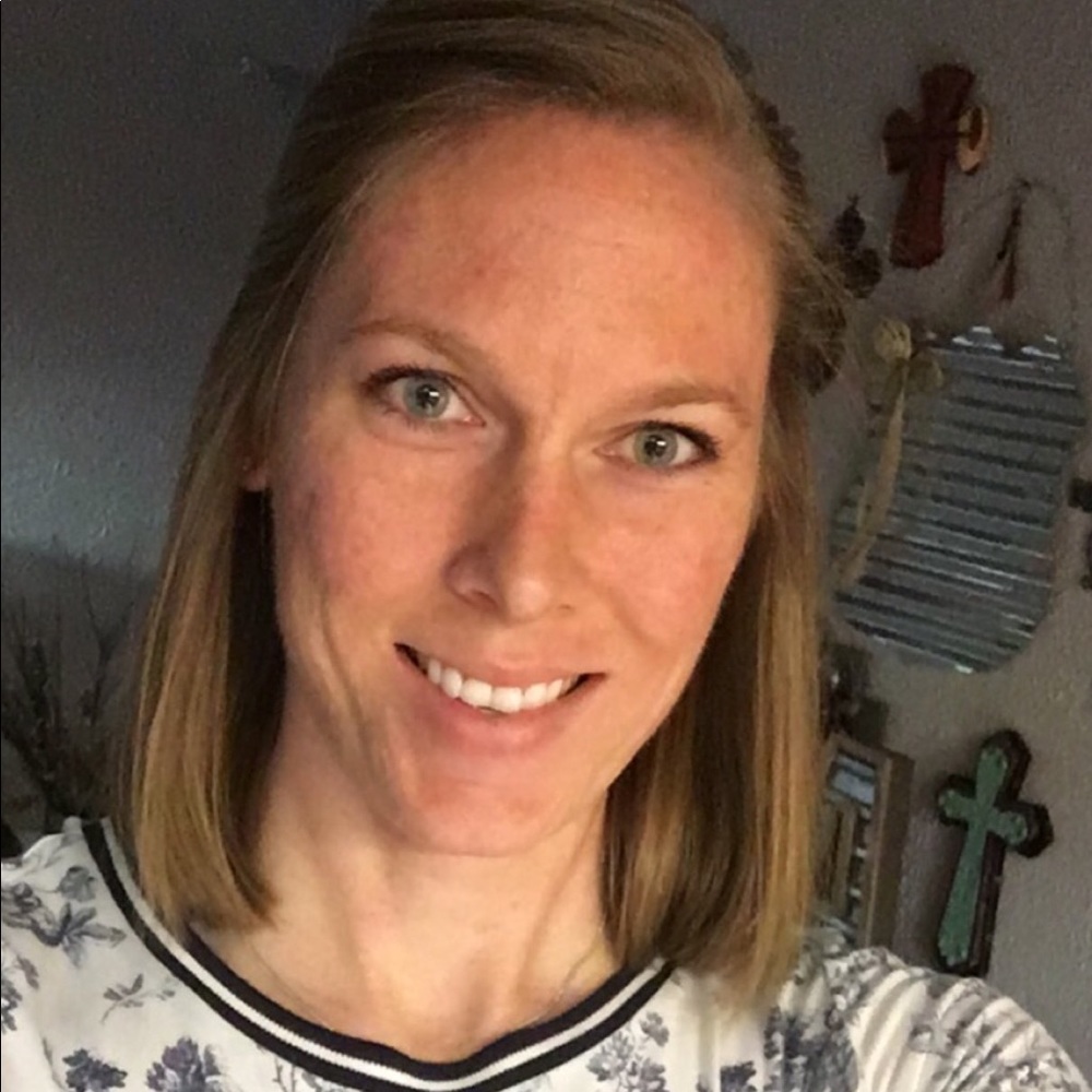 Meet your Posher, Ashlie